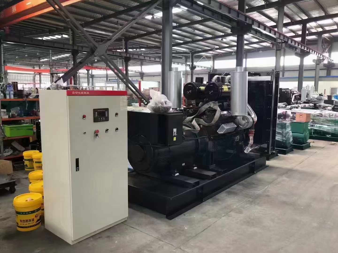安居柴油发电机运行时的噪音和振动水平如何?